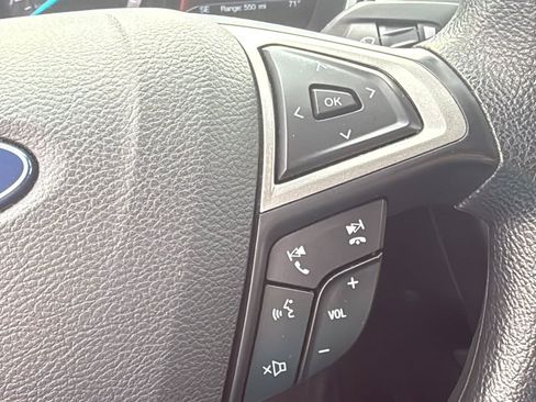 Used 2019 Ford Fusion SE FWD image 15