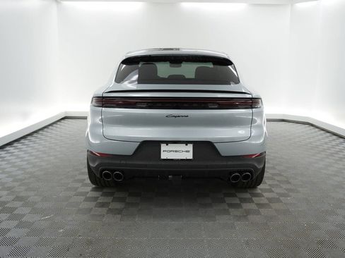 Used 2026 Porsche Cayenne Coupe AWD/4WD image 7