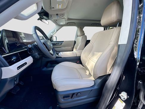 New 2026 INFINITI QX80 Pure RWD image 22