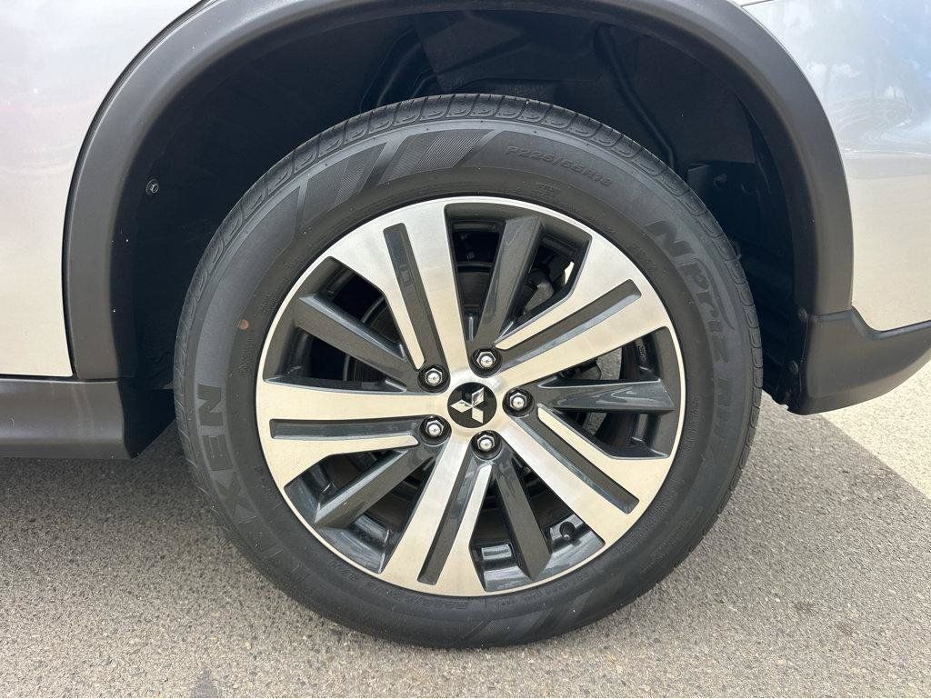 Used 2022 Mitsubishi Outlander Sport ES AWD/4WD image 14
