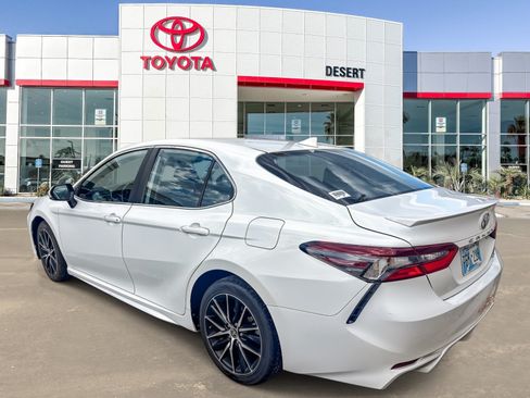 Certified 2024 Toyota Camry SE FWD image 6