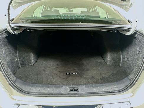 Used 2023 Nissan Altima 2.5 SR FWD image 27