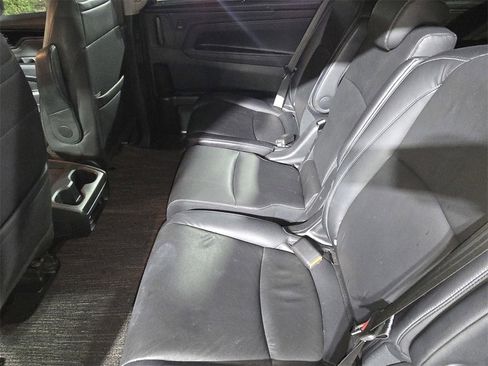 Used 2022 Honda Odyssey Touring image 13