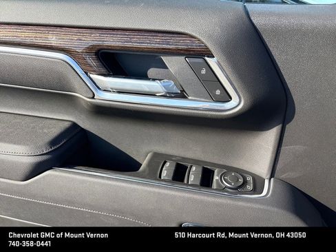 New 2026 GMC Sierra 1500 Elevation image 12