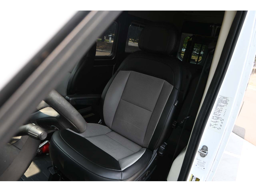 Used 2022 RAM ProMaster 2500 w/ Convenience Group FWD image 14