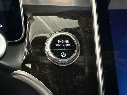 Certified 2026 Mercedes-Benz GLC 300 image 17