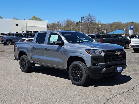 New 2026 Chevrolet Colorado W/T w/ WT Custom Package AWD/4WD image 2