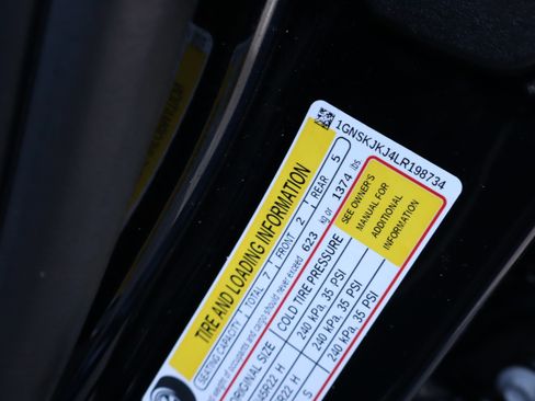 Used 2020 Chevrolet Suburban Premier w/ Premier Plus Edition image 47