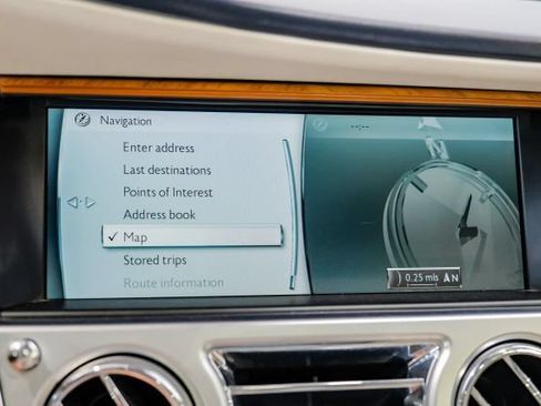Used 2017 Rolls-Royce Wraith RWD image 44