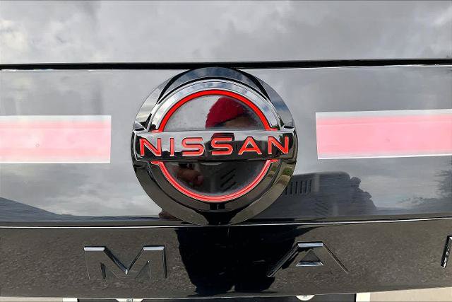 Certified 2026 Nissan Armada PRO-4X w/ Captain's Chari Seat Package AWD/4WD image 30