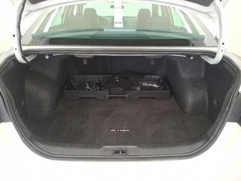 Used 2024 Nissan Altima 2.5 SR image 25