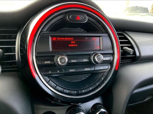 Used 2015 MINI Cooper 2-Door Hardtop image 30