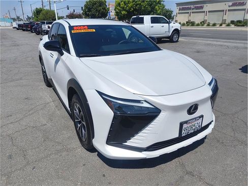 Used 2024 Lexus RZ 300e Premium w/ Accessory Package (Z1) FWD image 2