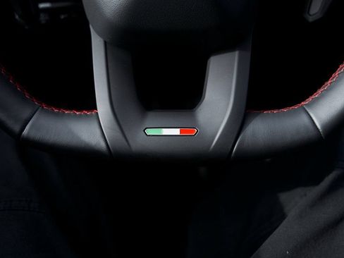 Used 2024 Lamborghini Urus Performante AWD/4WD image 72