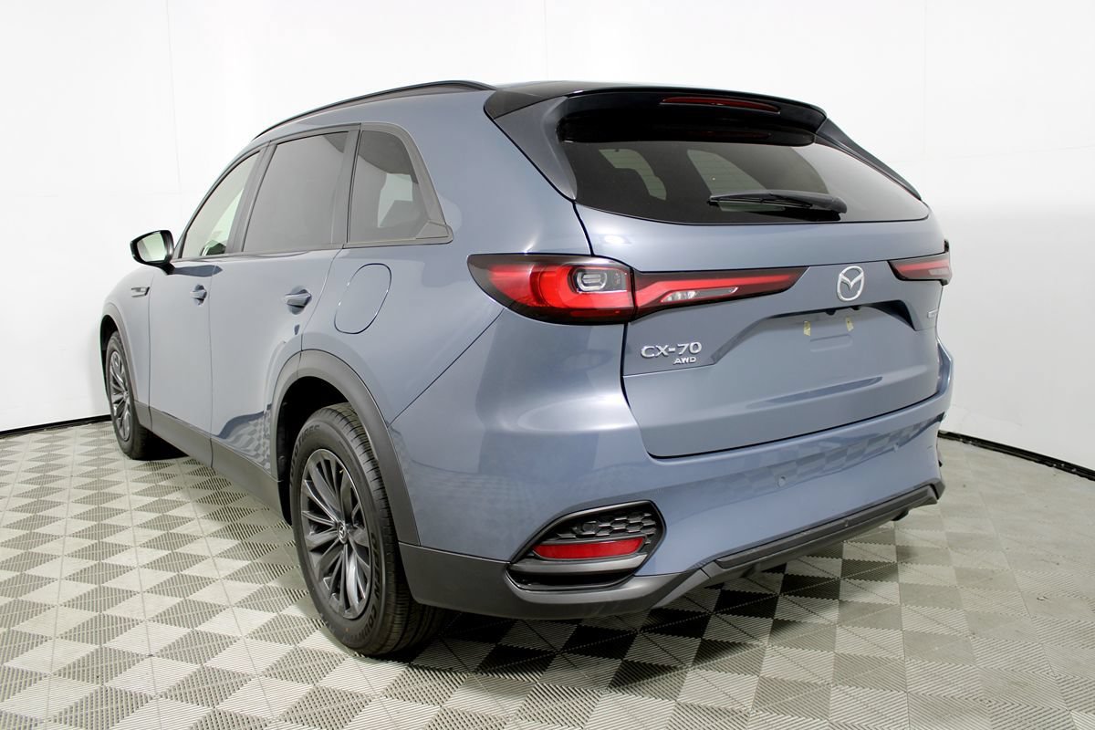 Used 2025 MAZDA CX-70 3.3 Turbo w/ Preferred Package AWD/4WD image 34