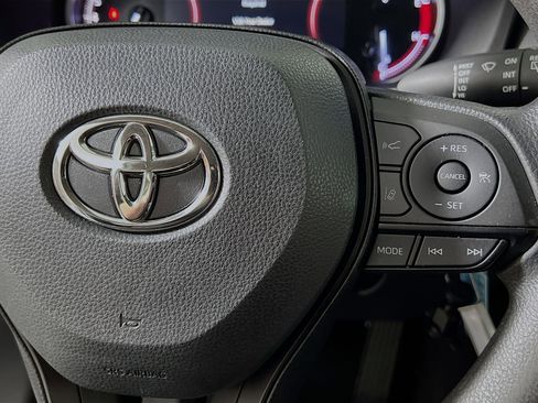 Used 2024 Toyota RAV4 LE image 20