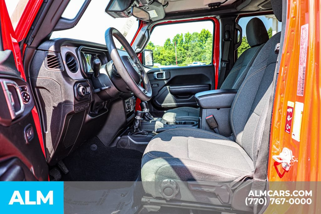 Used 2024 Jeep Wrangler Unlimited Sport AWD/4WD image 17
