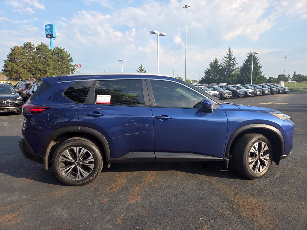 Certified 2023 Nissan Rogue SV w/ SV Premium B Package AWD/4WD image 28