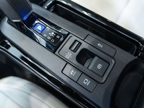 New 2026 Toyota Prius XLE image 24