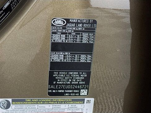 Used 2025 Land Rover Defender 110 X-Dynamic SE image 33