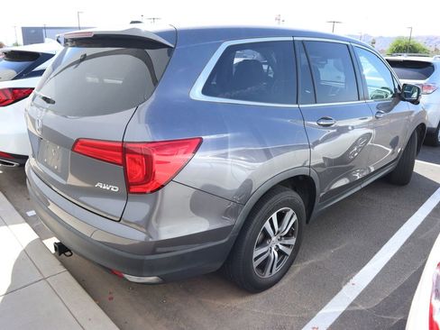 Certified 2017 Honda Pilot EX-L image 4