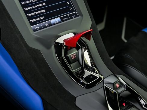 Used 2022 Lamborghini Huracan STO RWD image 35