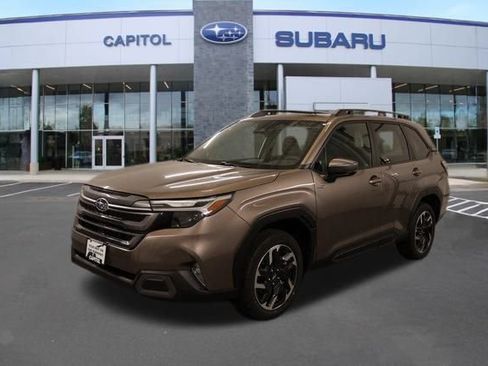 New 2025 Subaru Forester Limited w/ Popular Package AWD/4WD image 7