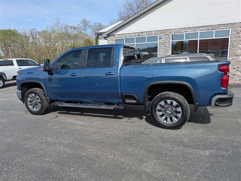 Used 2025 Chevrolet Silverado 2500 LT w/ All Star Edition AWD/4WD image 4