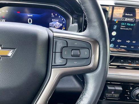 Certified 2022 Chevrolet Silverado 1500 High Country w/ High Country Premium Package AWD/4WD image 25