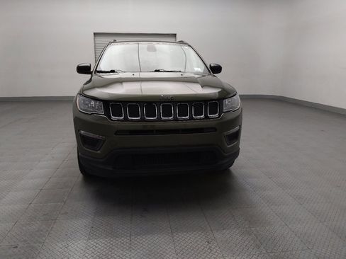Used 2018 Jeep Compass Sport w/ Tech Group image 14
