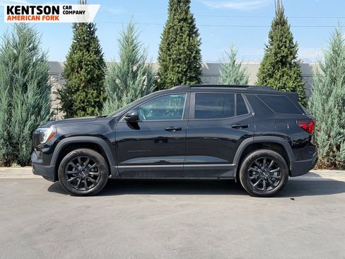 Used 2026 GMC Terrain Elevation w/ Elevation Premium Package AWD/4WD image 3