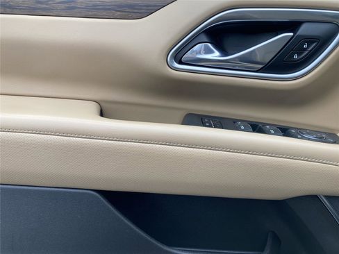 Used 2021 Chevrolet Tahoe Premier image 26