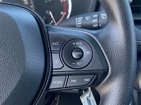 Certified 2025 Toyota RAV4 LE image 26