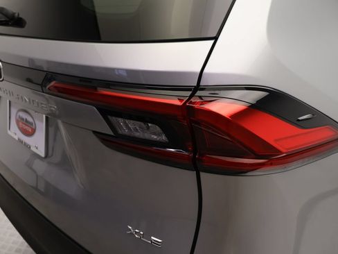 Used 2024 Toyota Grand Highlander FWD image 9