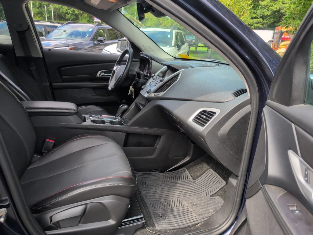 Used 2017 GMC Terrain SLT w/ Open Road Package AWD/4WD image 36
