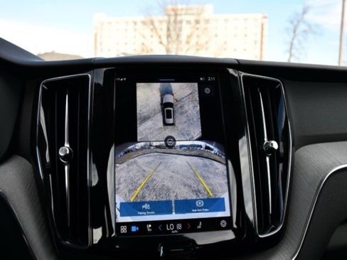 Certified 2025 Volvo XC60 B5 Plus image 13