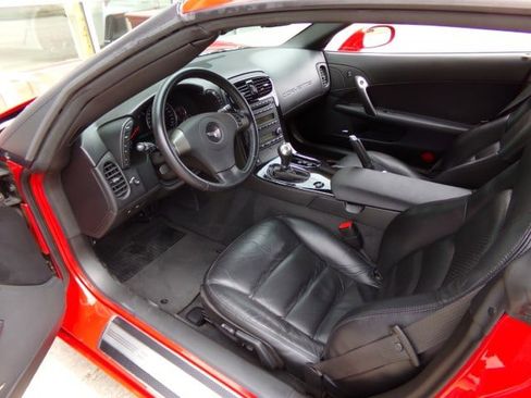 Used 2008 Chevrolet Corvette Coupe w/ Preferred Equipment Group RWD image 22