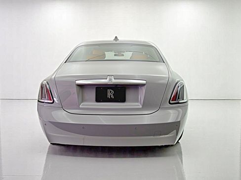 Used 2025 Rolls-Royce Ghost AWD/4WD image 11
