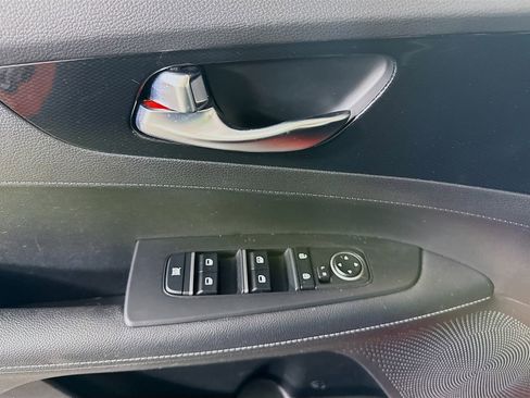 Used 2023 Kia Forte GT-Line w/ GT-Line Technology Package FWD image 23