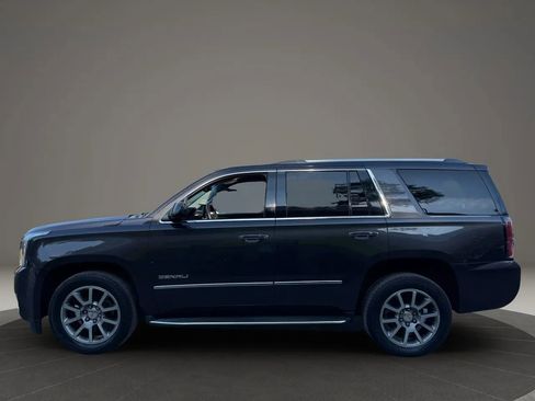 Used 2017 GMC Yukon Denali image 4