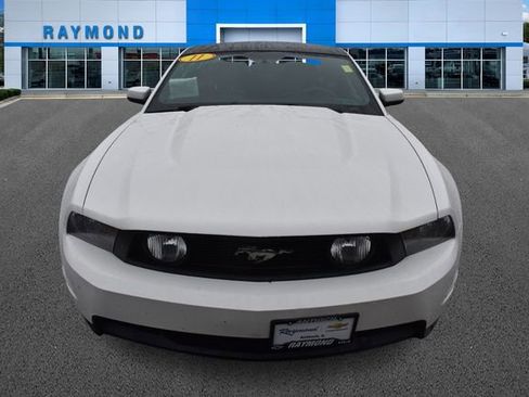 Used 2011 Ford Mustang GT Premium image 8