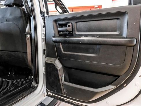 Used 2022 RAM 3500 Tradesman image 42