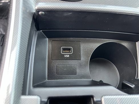 Used 2021 Hyundai Santa Fe SE image 17