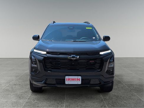 New 2026 Chevrolet Equinox RS w/ Convenience Package III AWD/4WD image 8