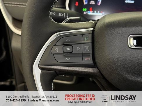 New 2025 Jeep Grand Cherokee Limited w/ Luxury Tech Group II AWD/4WD image 32