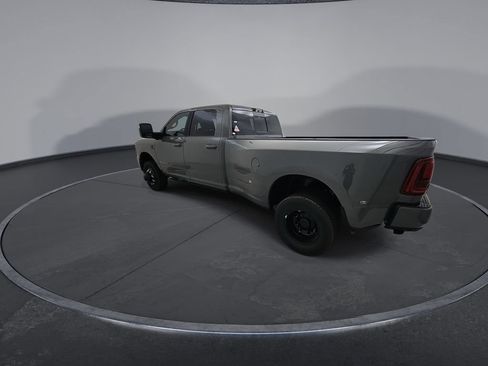 New 2026 RAM 3500 Laramie AWD/4WD image 6