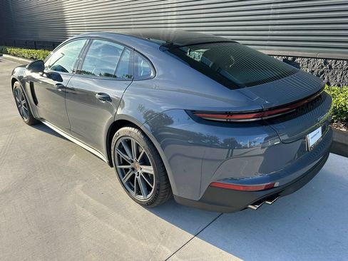 Certified 2026 Porsche Panamera RWD image 3