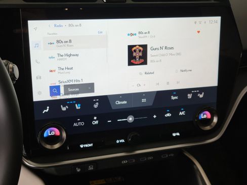 Certified 2023 Lexus RZ 450e Premium image 22