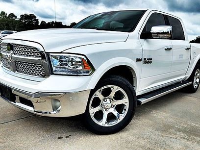 Used 2017 RAM 1500 Laramie w/ Convenience Group