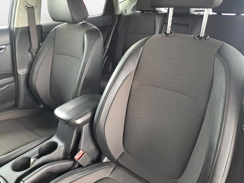 Used 2023 Kia Seltos S FWD image 14